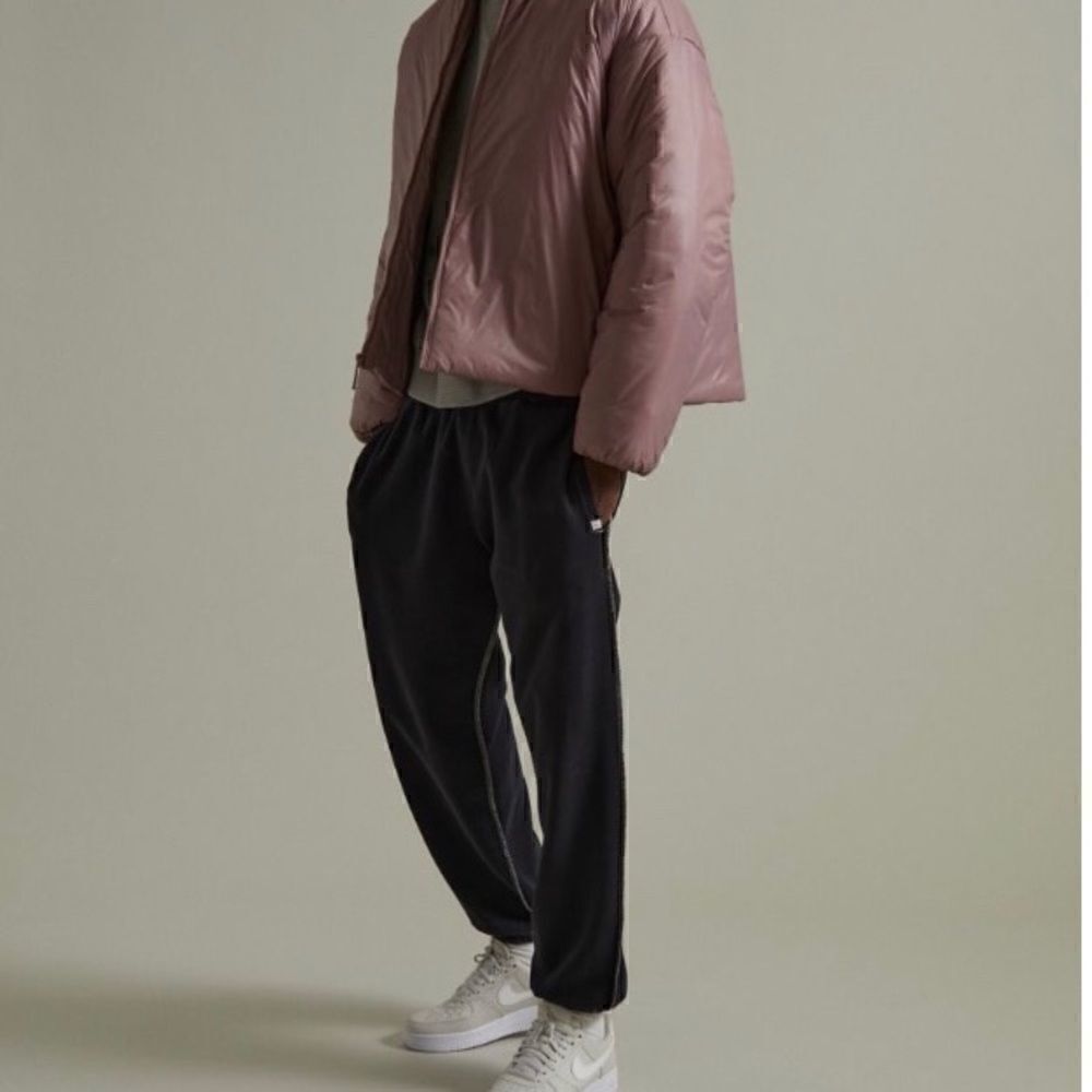 Standard Cloth Channeless puffer jacket - Picture 4 of 6